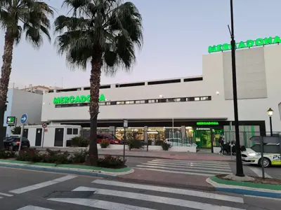 Mercadona Urbanización el Limonar, Mijas