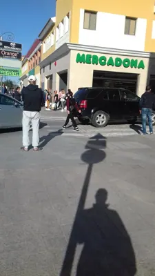 Mercadona Avenida de la Constitución, 4, Moguer