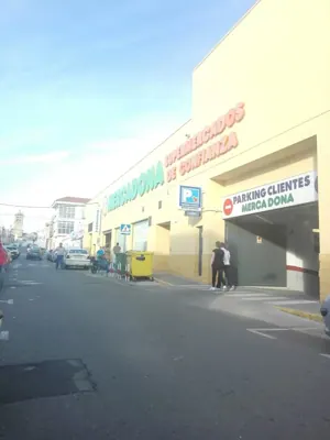 Mercadona Calle Conde de Montijo, 55, Montijo
