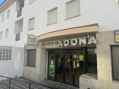 Mercadona Calle Vereda de Pino, 10, Olvera