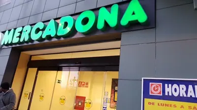 Mercadona Avenida Lisboa, 4, Oviedo