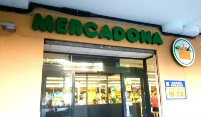 Mercadona Calle Cotlliure, 23, Palma