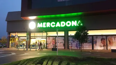 Mercadona P.i. Eixample Sec. Iveco, 3 (c.c. Parets), Parets del Vallès