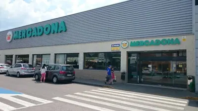Mercadona Avenida de los Escritores,11 P.c.la Herreria, Ponferrada