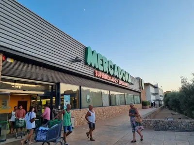 Mercadona Calle María Villangómez, 4, Santa Eulària des Riu