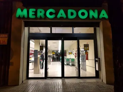 Mercadona Calle Administrador Gutiérrez Anaya, s/n, Sevilla
