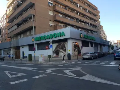 Mercadona Calle Salado, 2, Sevilla
