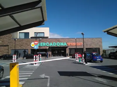 Mercadona Calle Luarca, 1, Torrelodones