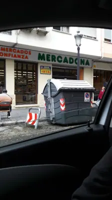 Mercadona Calle Explorador Andrés, 20, Valencia