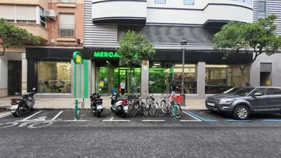 Mercadona Calle Quart, 120, Valencia