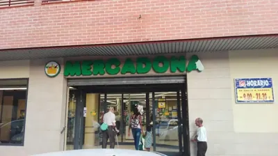 Mercadona Calle Monasterio Desamos, 24, Zaragoza