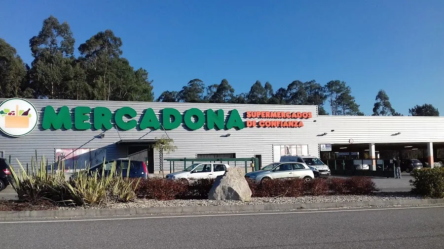 Supermercado Mercadona en Rúa As Pontes, 1, Nigrán