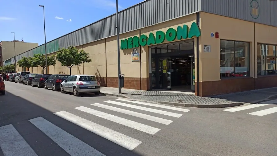 Supermercado Mercadona en Calle Ausias March, 4, Nules