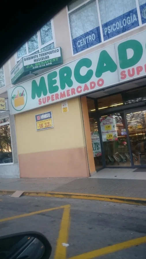 Supermercado Mercadona en Calle Joan Fuster, 7, Oliva