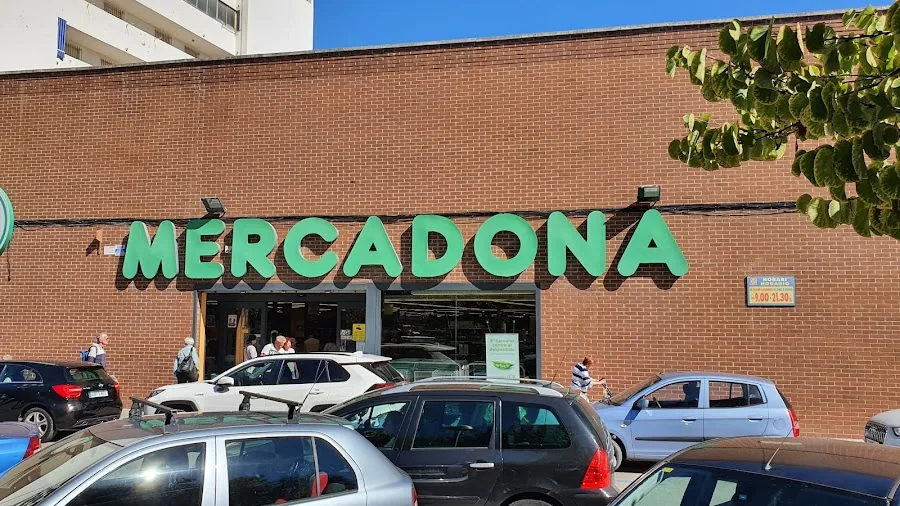 Supermercado Mercadona en Paseo Gregorio Mayans, 24, Oliva