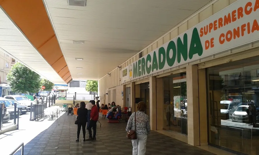 Supermercado Mercadona en Calle José Simó Marín, 28, Ontinyent
