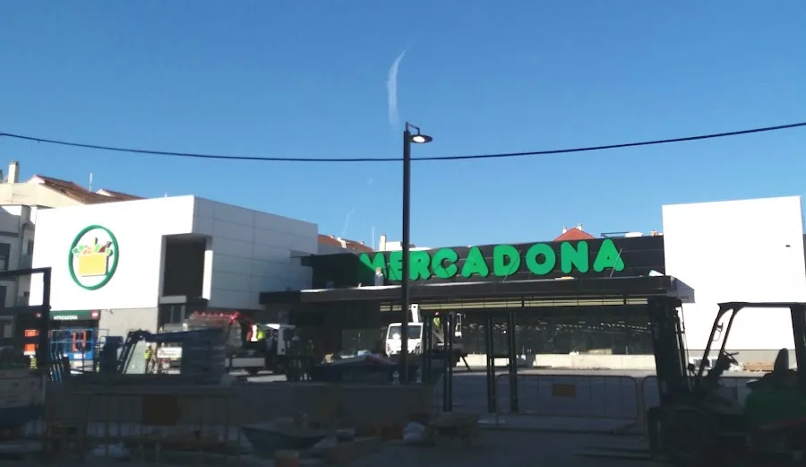 Supermercado Mercadona en Calle San Joan de Ribera, 22, Paiporta