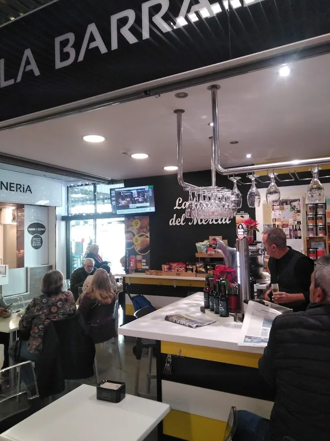 Supermercado Mercadona en Calle Joan Molins Parera, 39, Pallejà