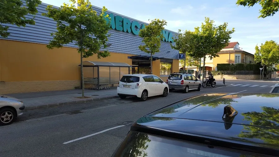 Supermercado Mercadona en Calle Pere Caffaro, 1, Palma