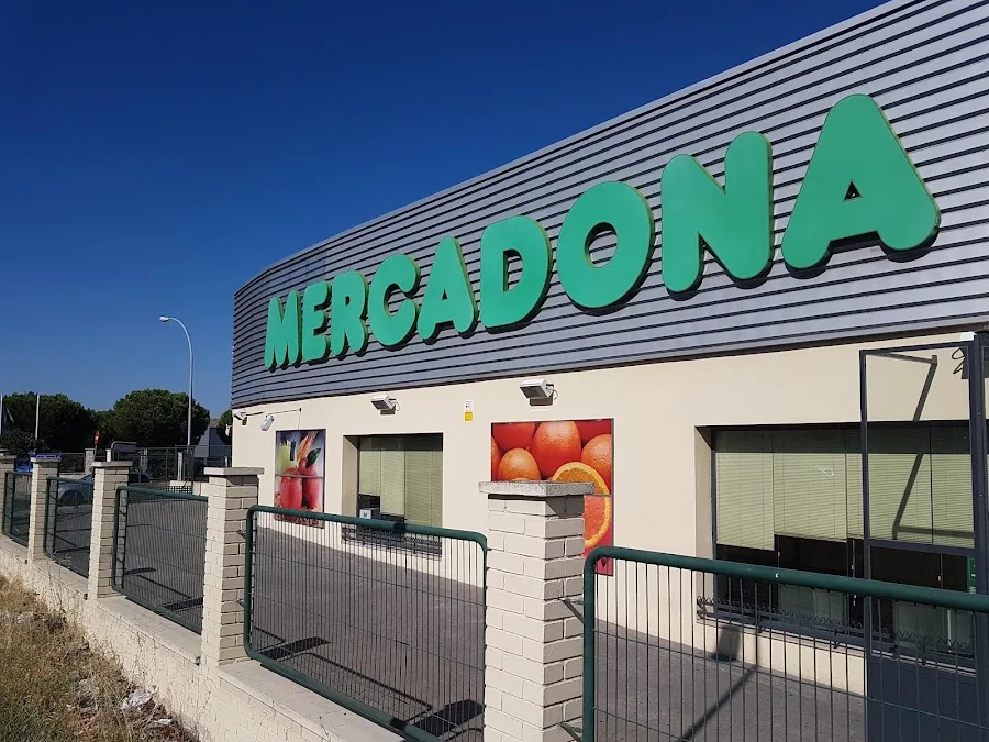 Supermercado Mercadona en Calle Berlín, 2, Parla