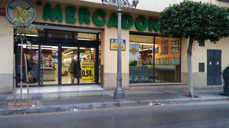 Supermercado Mercadona en Avenida Les Corts Valencianes, 17, Paterna