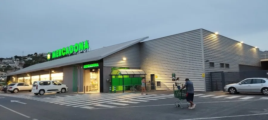 Supermercado Mercadona en Carretera Vieja Benicarlo-Peñíscola Cv-1401, Peñíscola