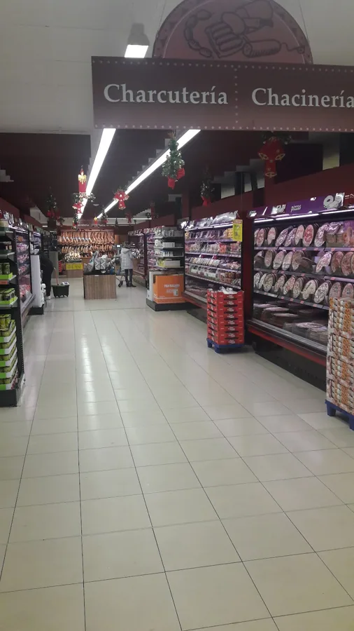 Supermercado Mercadona en Avenida Devigo, 48, Pontevedra