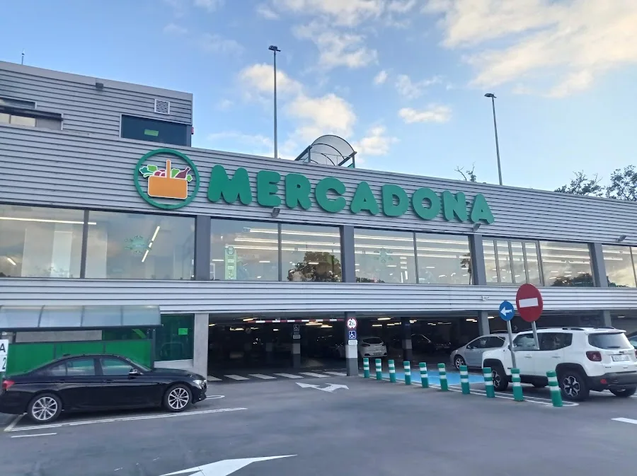 Supermercado Mercadona en B* do Cruceiro, 1, Redondela