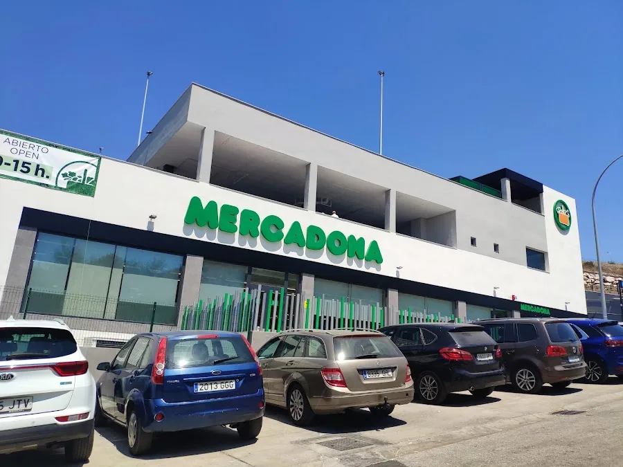 Supermercado Mercadona en Calle Pepa Flores González, 3, Rincón de la Victoria