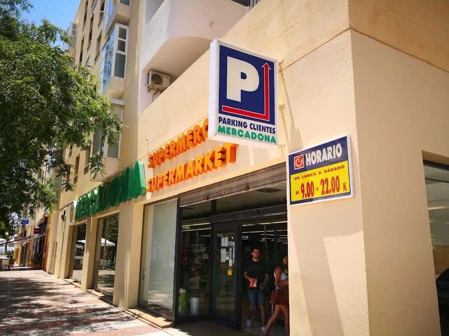 Supermercado Mercadona en Carretera Alicún, 329, Roquetas de Mar