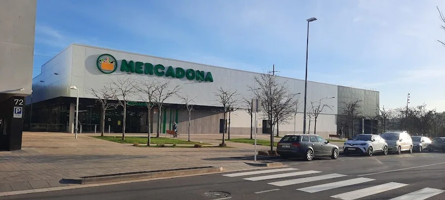 Supermercado Mercadona en Calle Marcomn!í, 52, Rubí