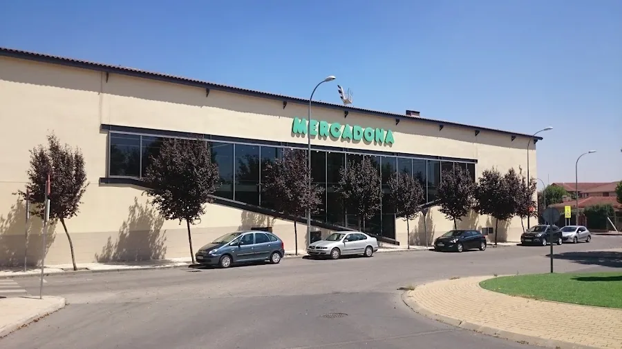 Supermercado Mercadona en Calle Félix Rodríguez de la Fuente, 1, San Agustín del Guadalix