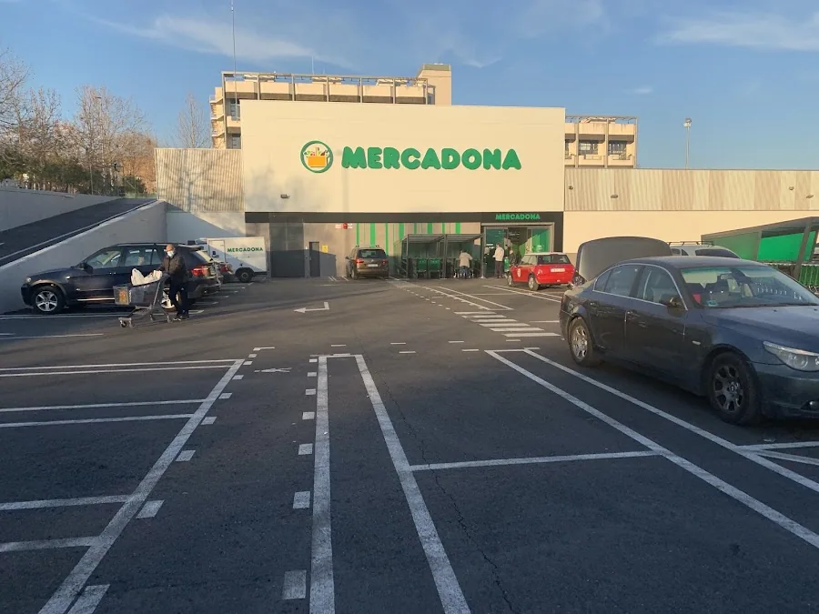 Supermercado Mercadona en Avenida del Juncal, 3, San Sebastián de los Reyes