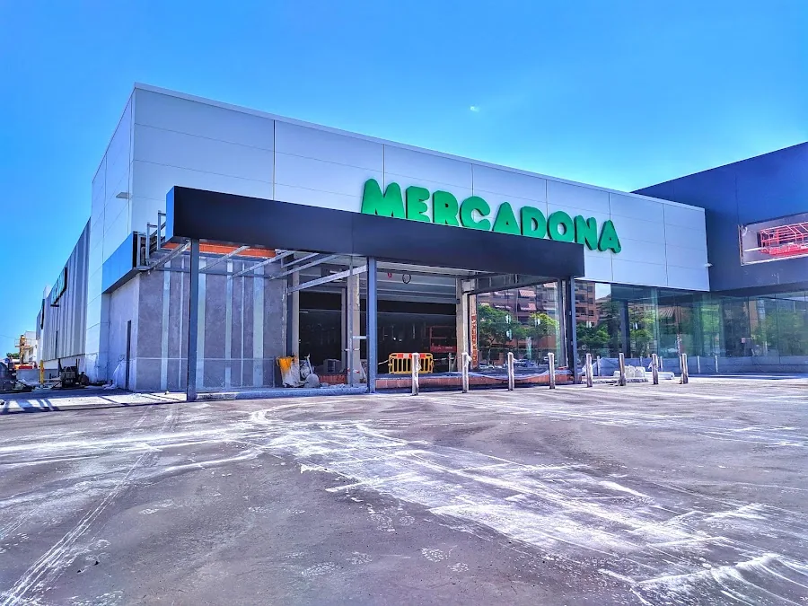 Supermercado Mercadona en Calle Perú, s/n, San Vicente del Raspeig