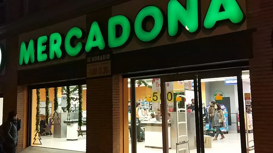 Supermercado Mercadona en Calle Don Fadrique, 63, Sevilla