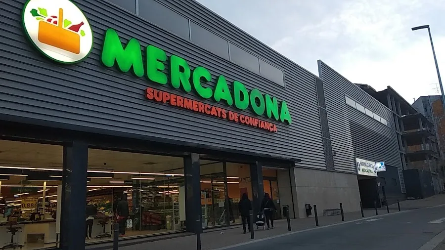Supermercado Mercadona en Ángel Guimerá, 6, Solsona