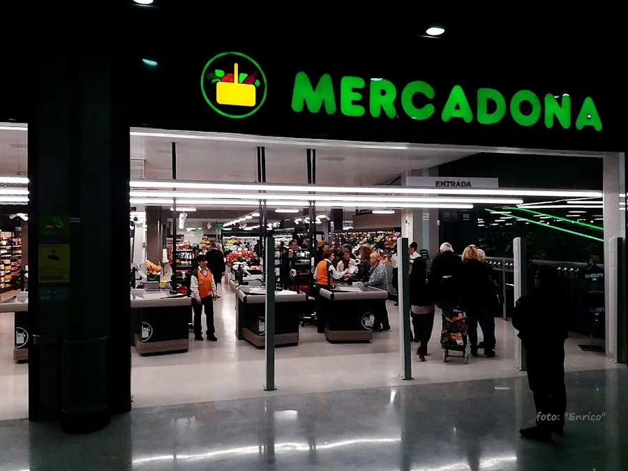 Supermercado Mercadona en Placa Corsini, 9, Tarragona