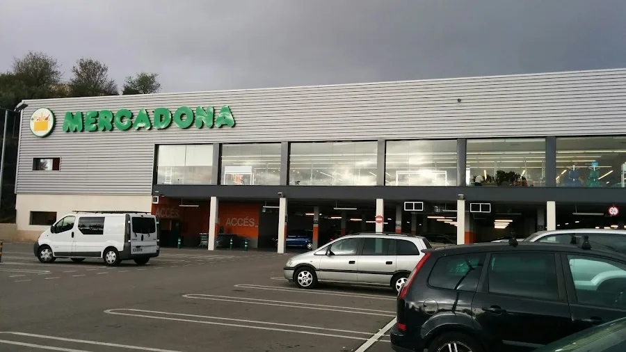 Supermercado Mercadona en Passeig de la Riera, 27, Teià