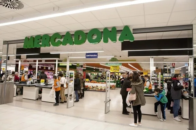 Supermercado Mercadona en Plaza Grecia, 1, Toledo