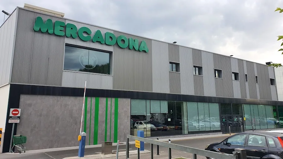 Supermercado Mercadona en Avenida de la Constitución, 102, Torrejón de Ardoz