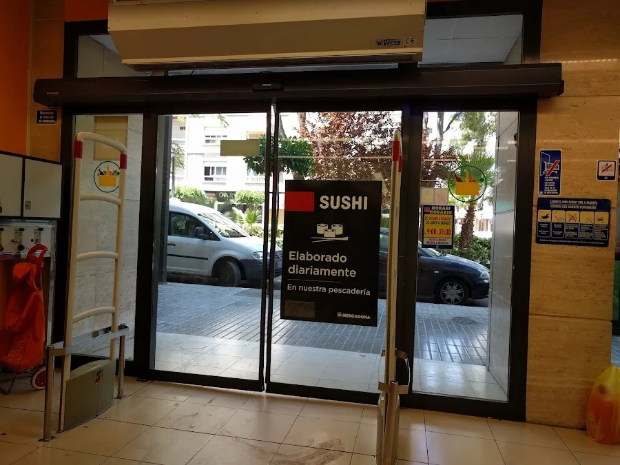 Supermercado Mercadona en Avenida Al Vedat, 93, Torrent
