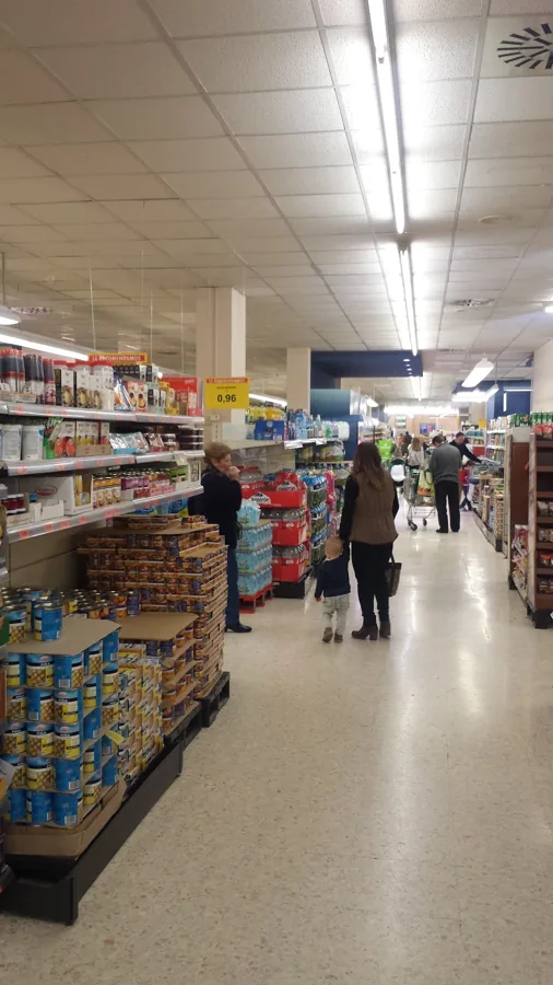 Supermercado Mercadona en Plaza de la Trianilla, 17, Utrera