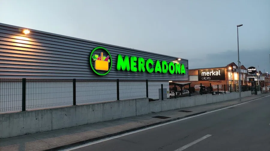 Supermercado Mercadona en Carretera Desant Hipolit, s/n, Vic