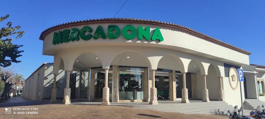 Supermercado Mercadona en Carretera Cabo la Nao, s/n, Jávea