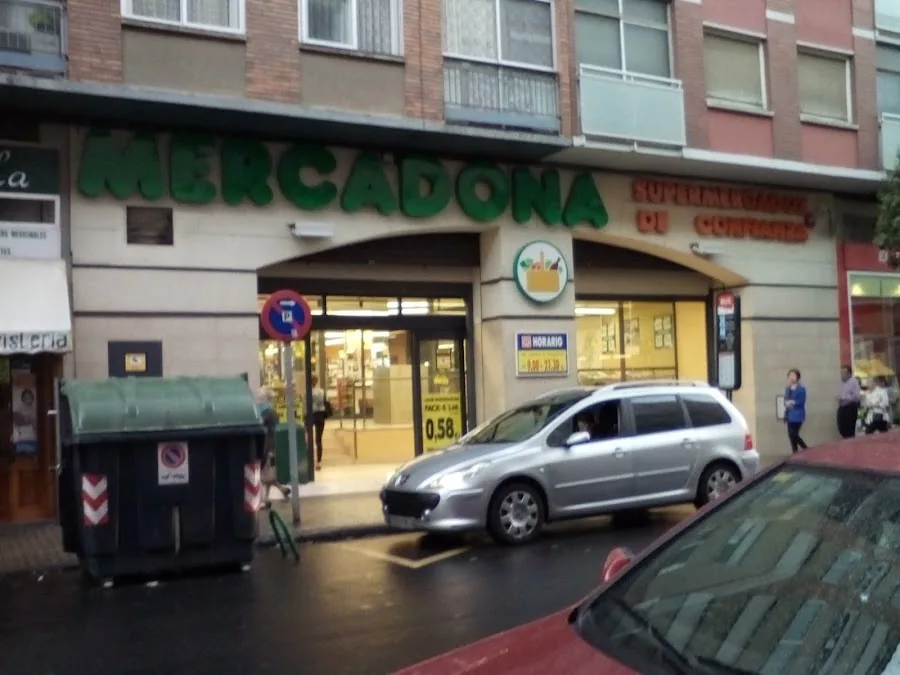 Supermercado Mercadona en Calle Doctor Iranzo, 61, Zaragoza