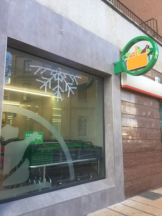 Supermercado Mercadona en Plaza Santo Domingo, 13, Zaragoza